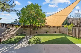 28938 Morningside Dr, Castaic, CA 91384 - Photo 11