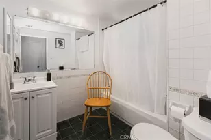 19462 Arminta, Reseda, CA 91335 - Photo 15