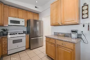 19462 Arminta, Reseda, CA 91335 - Photo 21