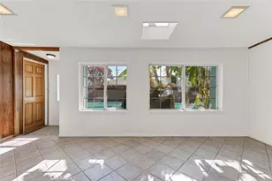 15930 Tuba St, North Hills, CA 91343 - Photo 13