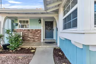 15930 Tuba St, North Hills, CA 91343 - Photo 3