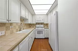 14844 Dickens, Sherman Oaks, CA 91403 - Photo 13