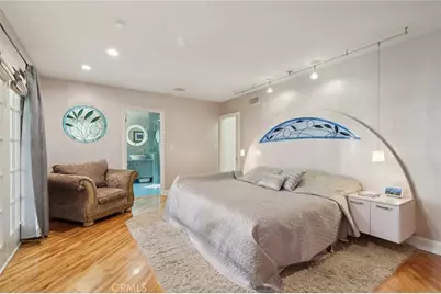 11129 White Oak, Granada Hills, CA 91344 - Photo 13