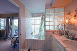 23421 Aetna St, Woodland Hills, CA 91367 - Photo 31