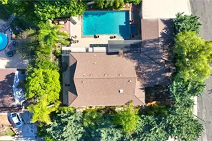 23421 Aetna St, Woodland Hills, CA 91367 - Photo 51