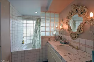 23421 Aetna St, Woodland Hills, CA 91367 - Photo 33