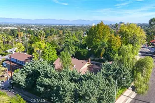 23421 Aetna St, Woodland Hills, CA 91367 - Photo 3