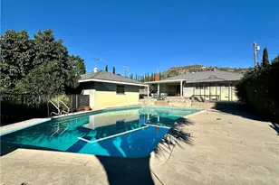 10344 Arnwood, Sylmar, CA 91342 - Photo 5