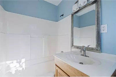 8544 Noble Avenue, North Hills, CA 91343 - Photo 17