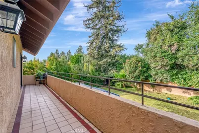 19445 Plummer, Northridge, CA 91324 - Photo 37