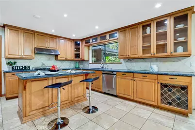 19445 Plummer, Northridge, CA 91324 - Photo 17