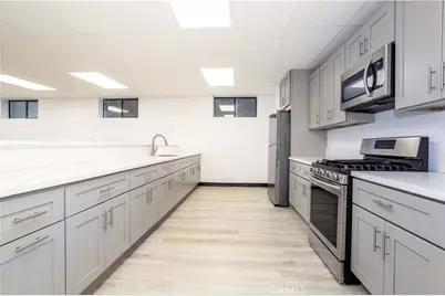 13331 Moorpark Street #319, Sherman Oaks, CA 91423 - Photo 31