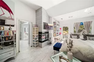 15562 Bronco, Canyon Country, CA 91387 - Photo 37
