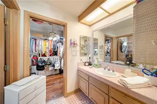 15562 Bronco, Canyon Country, CA 91387 - Photo 45