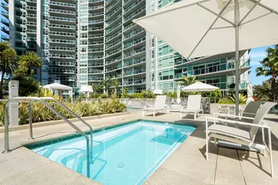 13600 Marina Pointe Drive #615, Marina del Rey, CA 90292 - Photo 3