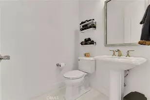 19858 Longhorn Dr, Chatsworth, CA 91311 - Photo 15