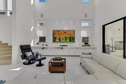 19858 Longhorn Drive, Chatsworth, CA 91311 - Photo 7