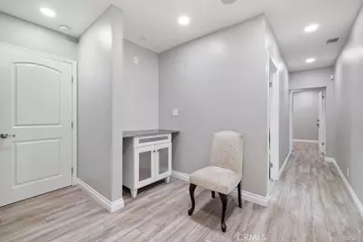 5709 E Beverly Boulevard, Los Angeles, CA 90022 - Photo 13