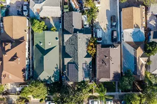 811 E 43rd Pl, Los Angeles, CA 90011 - Photo 3