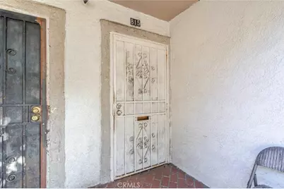 811 E 43rd Place, Los Angeles, CA 90011 - Photo 25