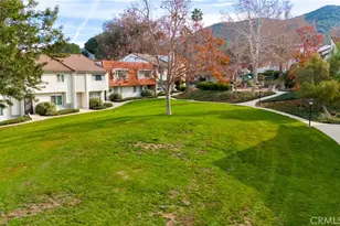 201 Green Heath, Thousand Oaks, CA 91361 - Photo 17