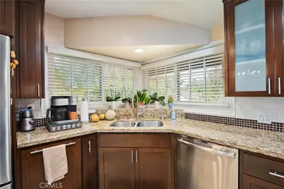 16534 Bosque Drive, Encino, CA 91436 - Photo 7