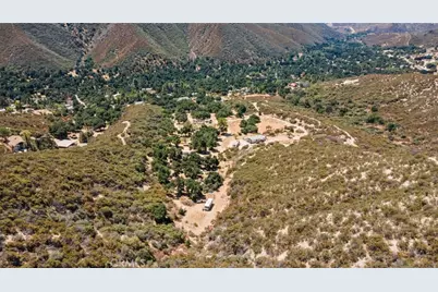 39813 Calle Carona, Green Valley, CA 91390 - Photo 5