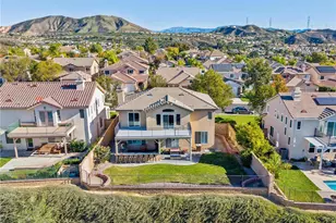 22939 Raintree Ln, Saugus, CA 91390 - Photo 39