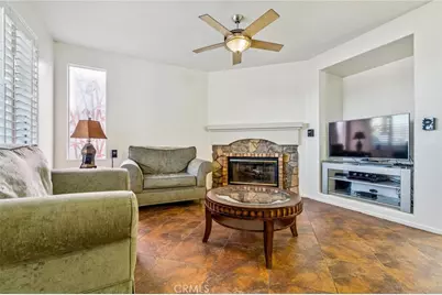 22939 Raintree Lane, Saugus, CA 91390 - Photo 9