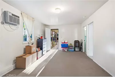 11474 Gladstone, Sylmar, CA 91342 - Photo 11