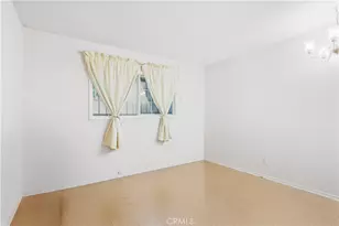 11474 Gladstone, Sylmar, CA 91342 - Photo 17