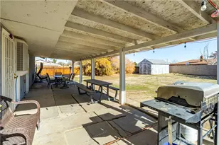 17360 Valeport, Lancaster, CA 93535 - Photo 25