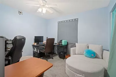 17360 Valeport, Lancaster, CA 93535 - Photo 21