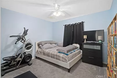 17360 Valeport, Lancaster, CA 93535 - Photo 19