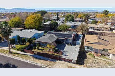 44221 4th Street, Lancaster, CA 93535 - Photo 59