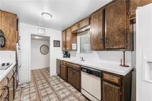 4308 Charter Oaks, Bakersfield, CA 93309 - Photo 27