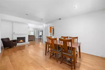 17419 Leadwell, Lake Balboa, CA 91406 - Photo 3