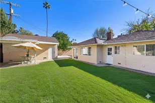 17419 Leadwell, Lake Balboa, CA 91406 - Photo 15