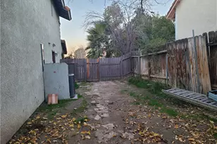 1160 Garnet, Palmdale, CA 93550 - Photo 17