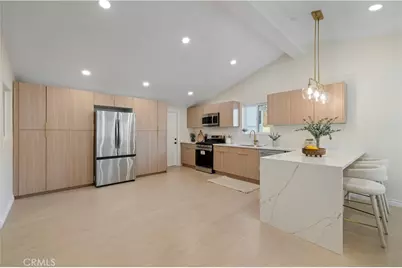 18640 Kimbrough Street, Canyon Country, CA 91351 - Photo 5