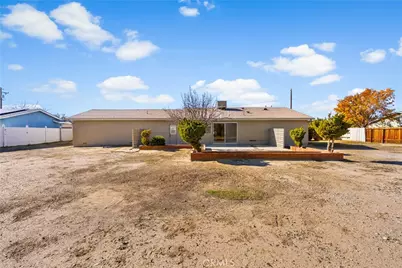 40596 Fieldspring, Lancaster, CA 93535 - Photo 37