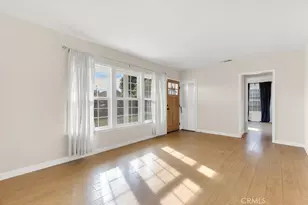 15115 Leadwell, Van Nuys, CA 91405 - Photo 9