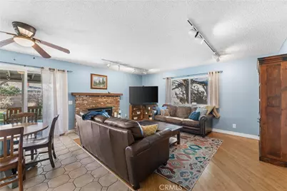 1635 Staffordshire, Lancaster, CA 93534 - Photo 23