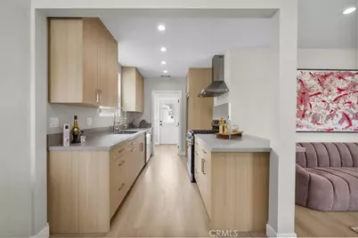 6820 Jellico Avenue, Van Nuys, CA 91406 - Photo 13