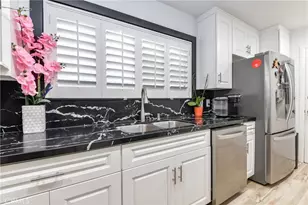 18915 Cantara St, Reseda, CA 91335 - Photo 15
