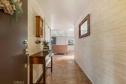 6500 Jumilla, Woodland Hills, CA 91367 - Photo 7