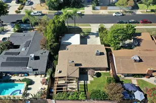 6500 Jumilla, Woodland Hills, CA 91367 - Photo 43