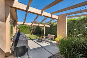 6500 Jumilla, Woodland Hills, CA 91367 - Photo 37