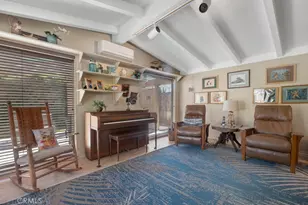 6500 Jumilla, Woodland Hills, CA 91367 - Photo 19