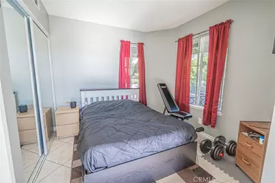 28076 Wildwind Drive, Canyon Country, CA 91351 - Photo 7